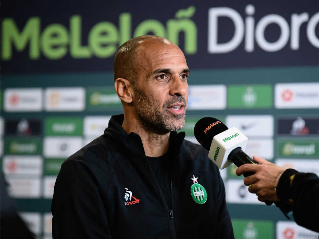 比赛对手的 比赛对手的